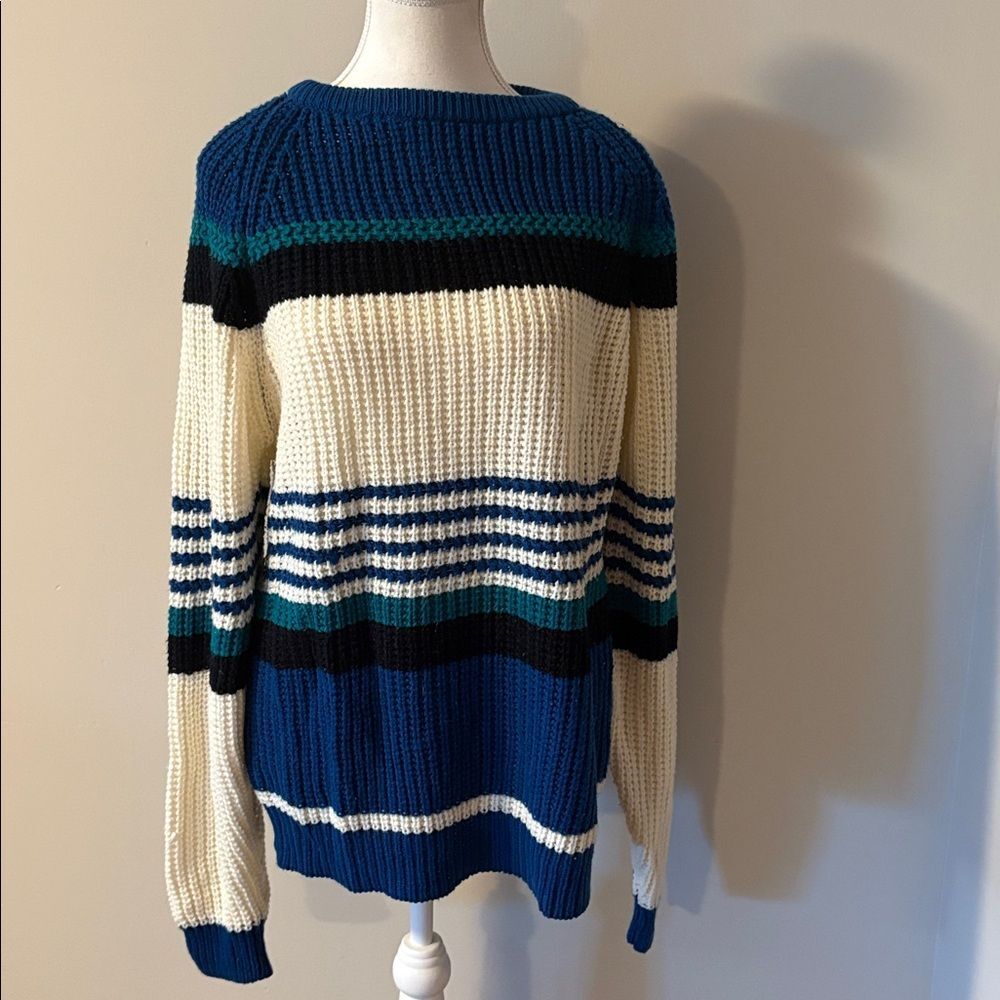 Men’s Vintage 90’s  Striped Blue and Cream Long Sleeve Sweater. Size Medium Tall